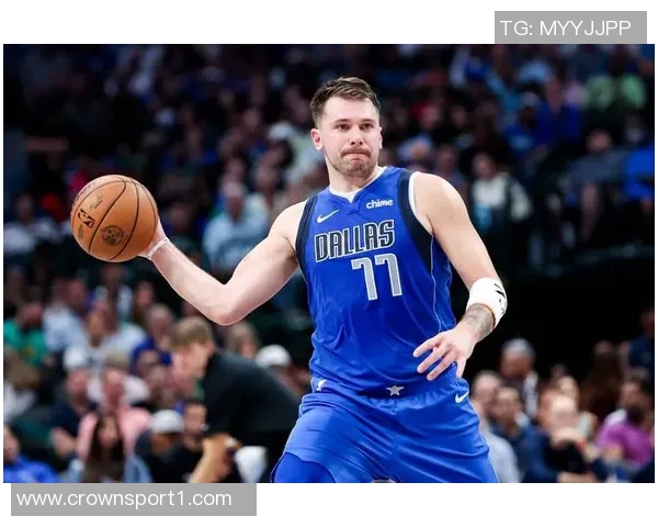 雷迪克称东契奇与里夫斯表现出色令黄蜂防守面临巨大压力